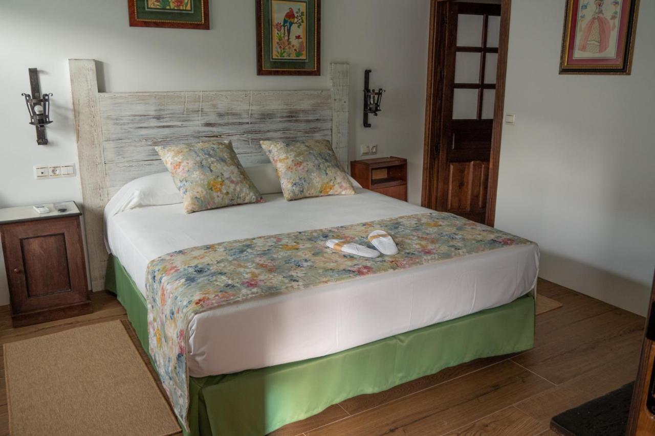 Posada Y Apartamentos Trebuesto De Guriezo المظهر الخارجي الصورة