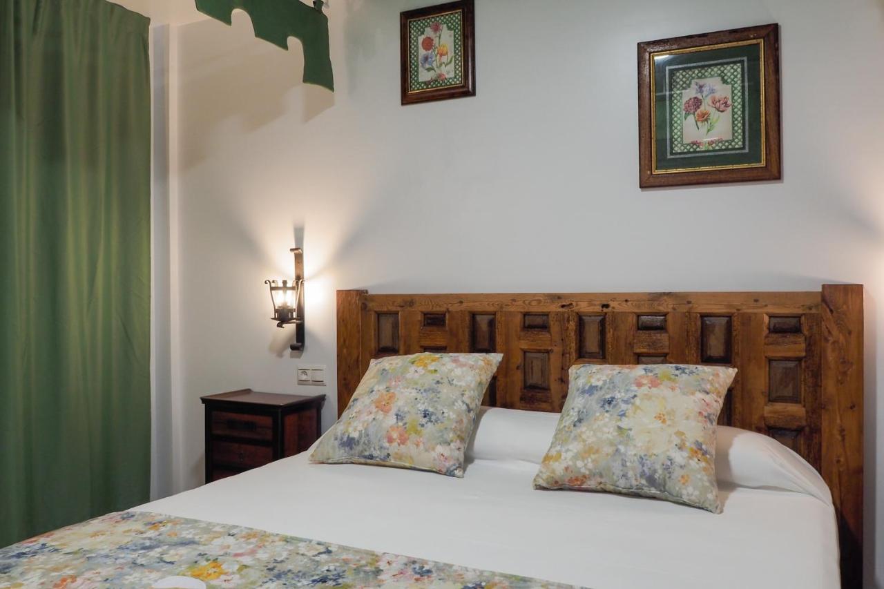 Posada Y Apartamentos Trebuesto De Guriezo المظهر الخارجي الصورة