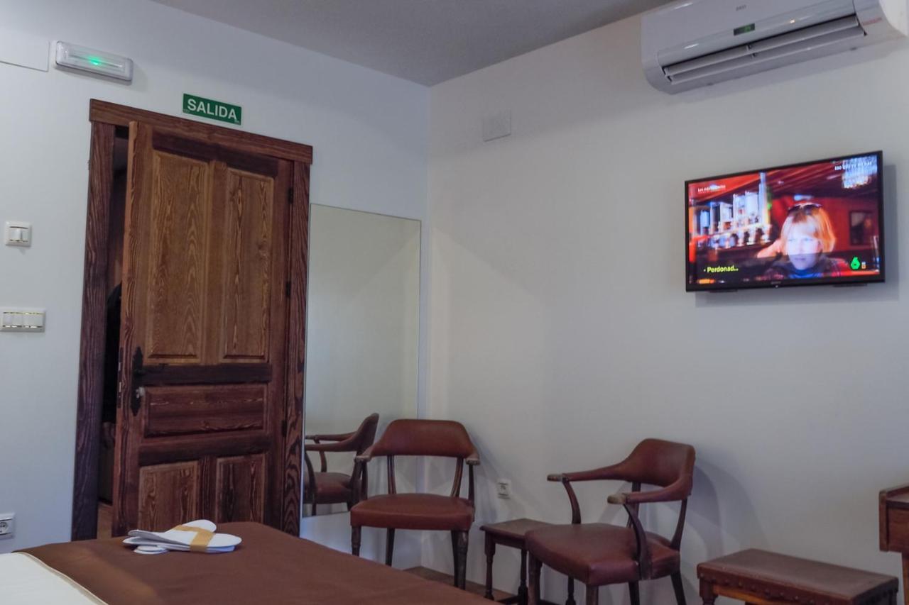 Posada Y Apartamentos Trebuesto De Guriezo المظهر الخارجي الصورة
