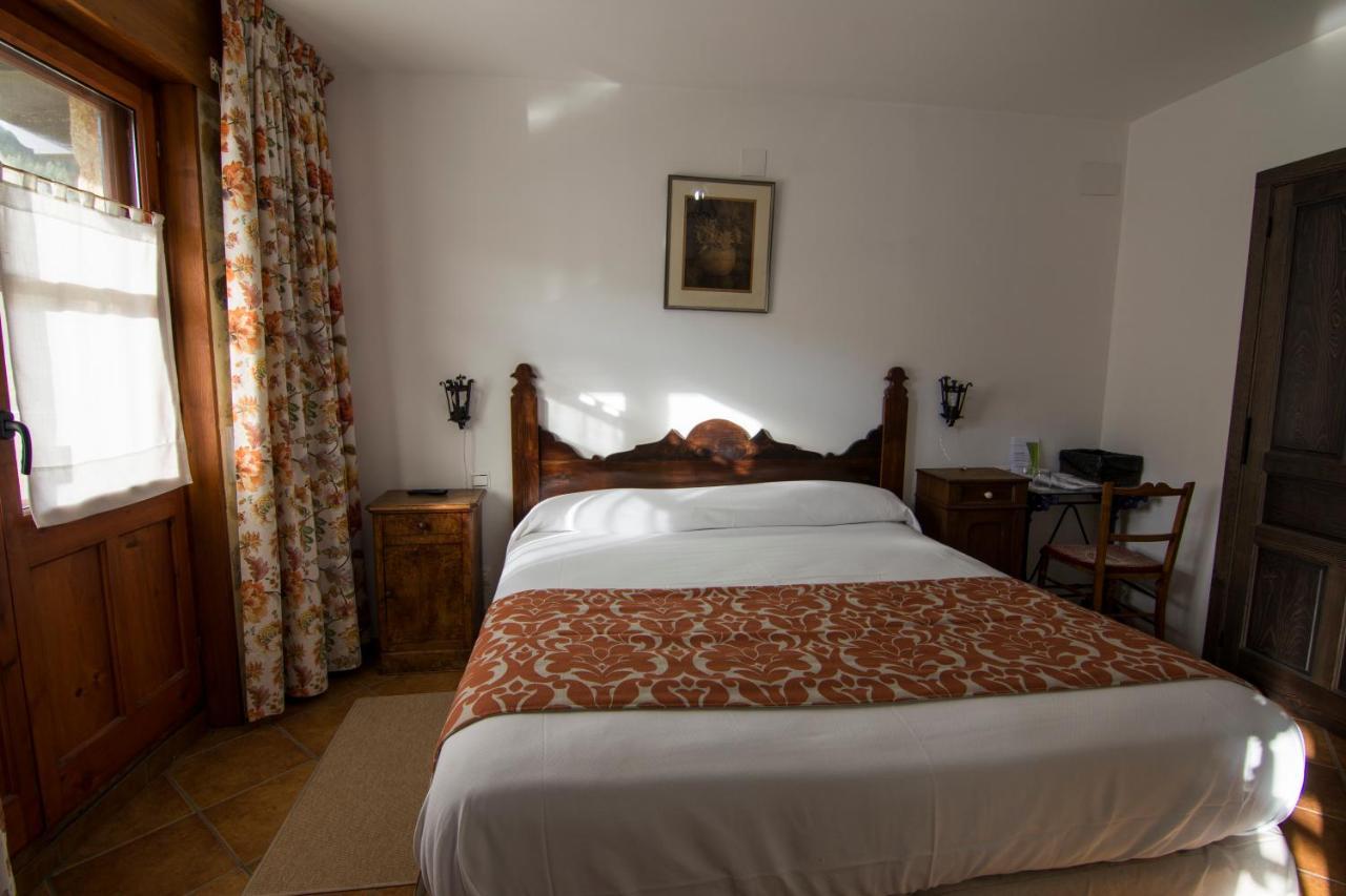 Posada Y Apartamentos Trebuesto De Guriezo المظهر الخارجي الصورة